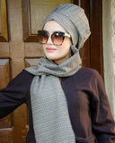 Women's hat with scarf