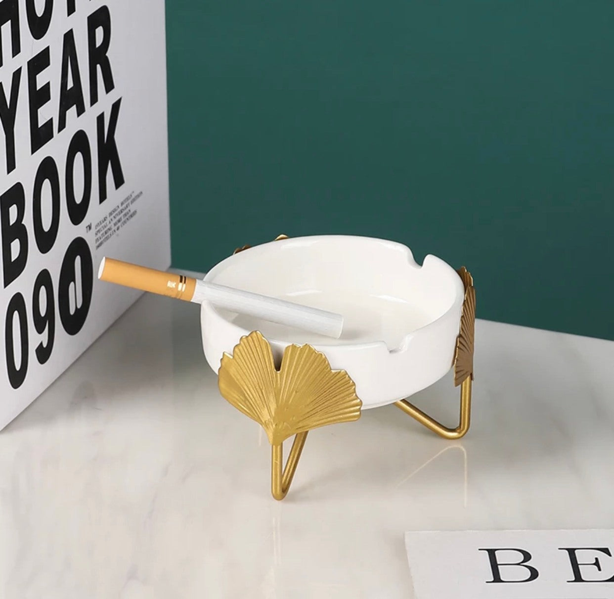 Ashtrays Set - Elegant Porcelain Ashtrays with Gold Metal Stands (Set –  Turkish Style US - Luxury Home Decor & Gifts